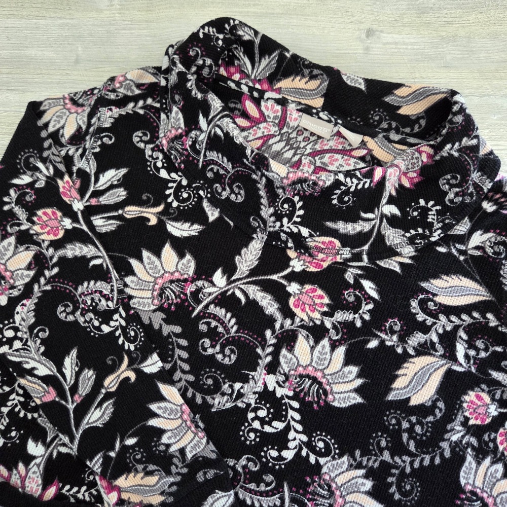 Chico's Zenergy Waffle Knit Top Black Floral Cowl Neck Pullover Women's Size 3